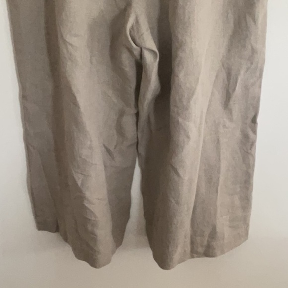 Tan Elastic Waistband Capris for Casual Comfort 100 percent linen - Picture 4 of 9